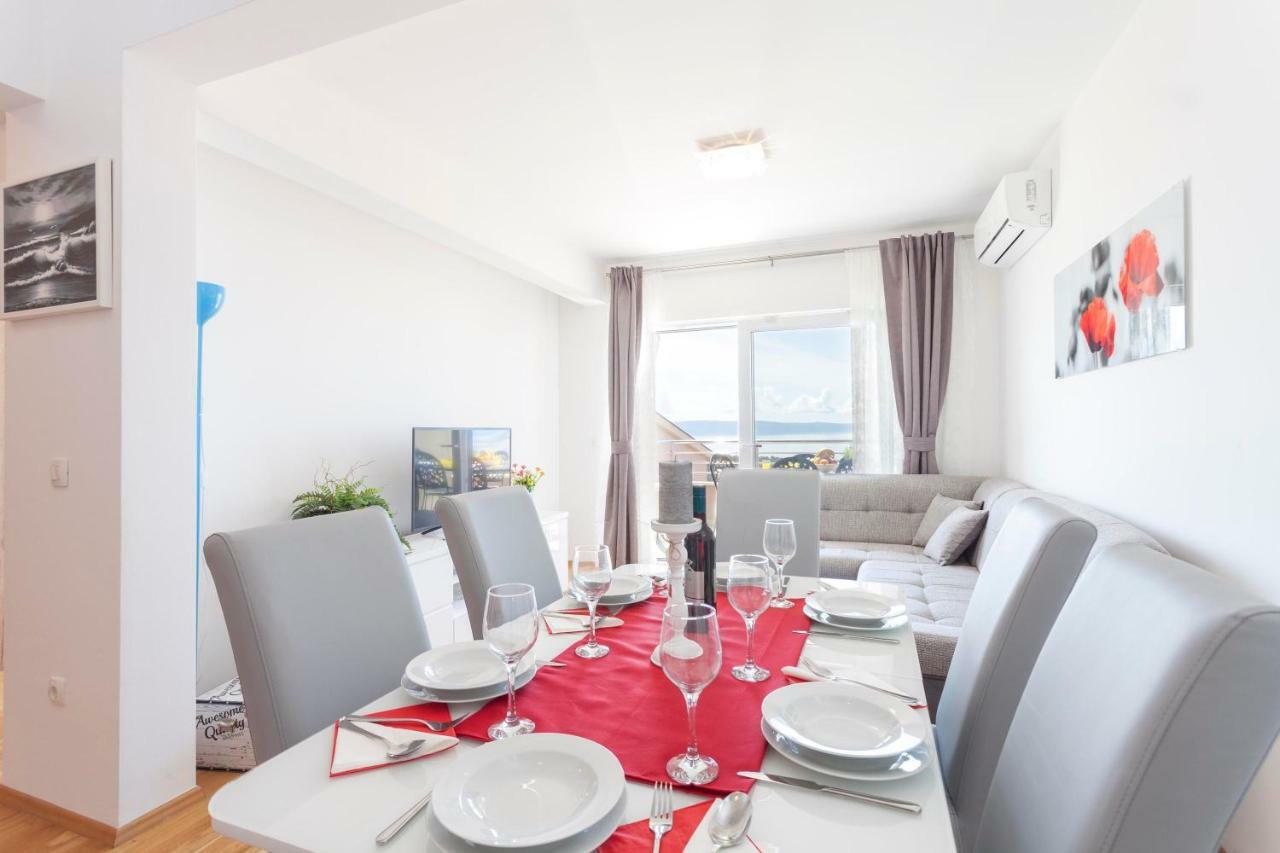 Apartments Dora Makarska Buitenkant foto