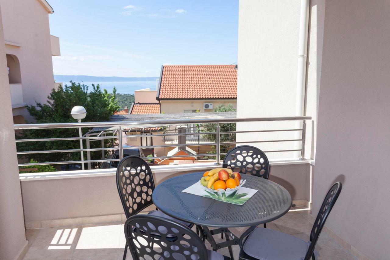 Apartments Dora Makarska Buitenkant foto