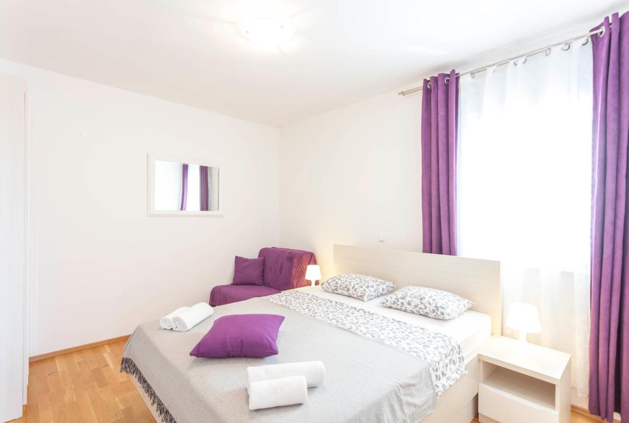 Apartments Dora Makarska Buitenkant foto