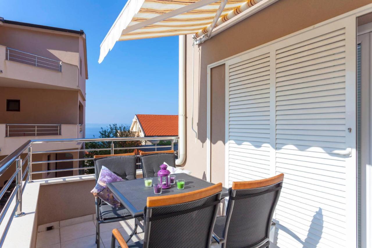 Apartments Dora Makarska Buitenkant foto